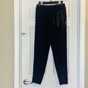 Love Moschino Black Pants Heart Logo Ankle Zippers Size 4